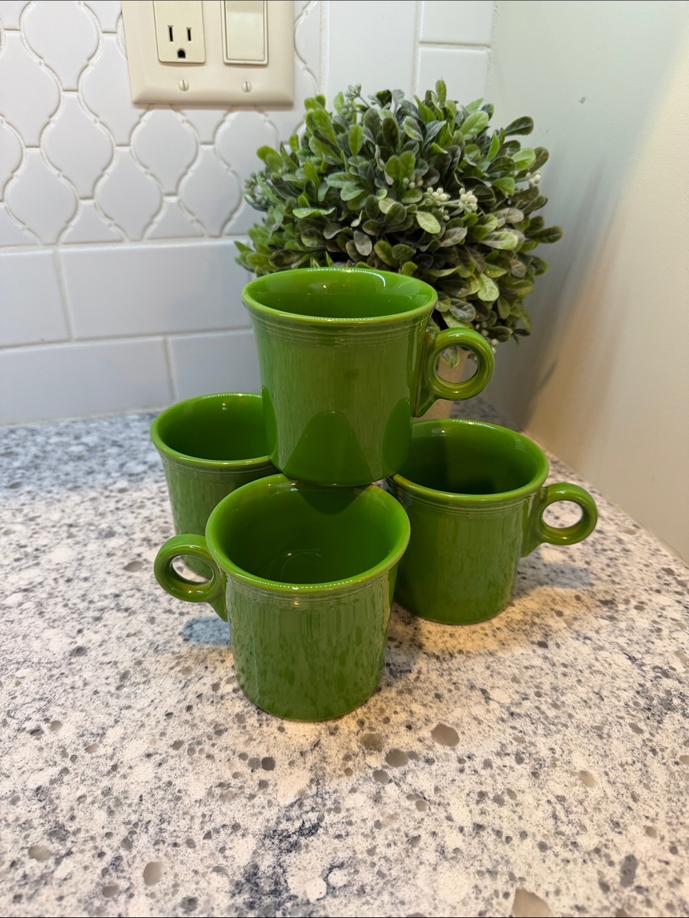 FiestaWare Shamrock Green Coffee Mugs Ring Handle Homer Laughlin set of 4